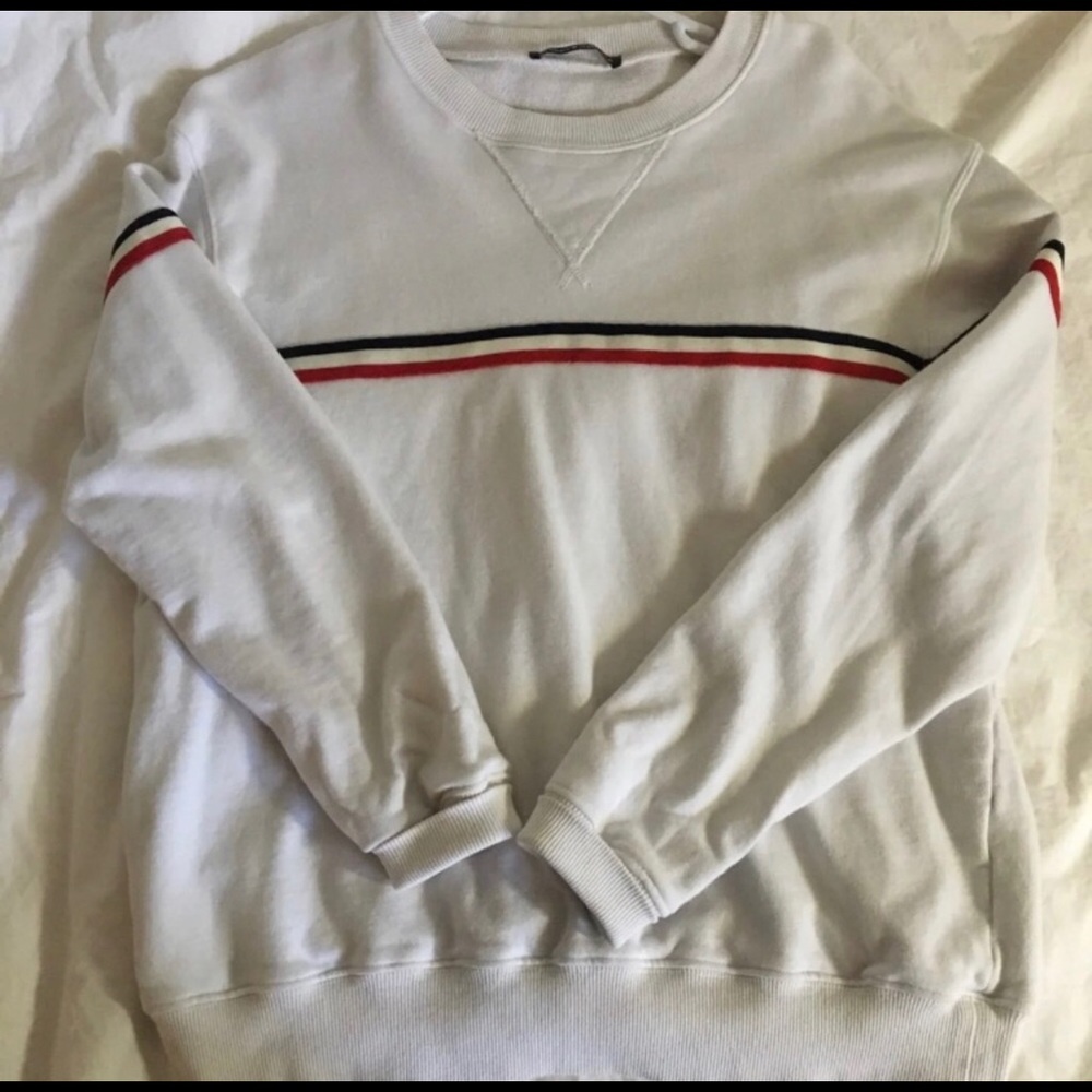 Brandy Melville Sweater